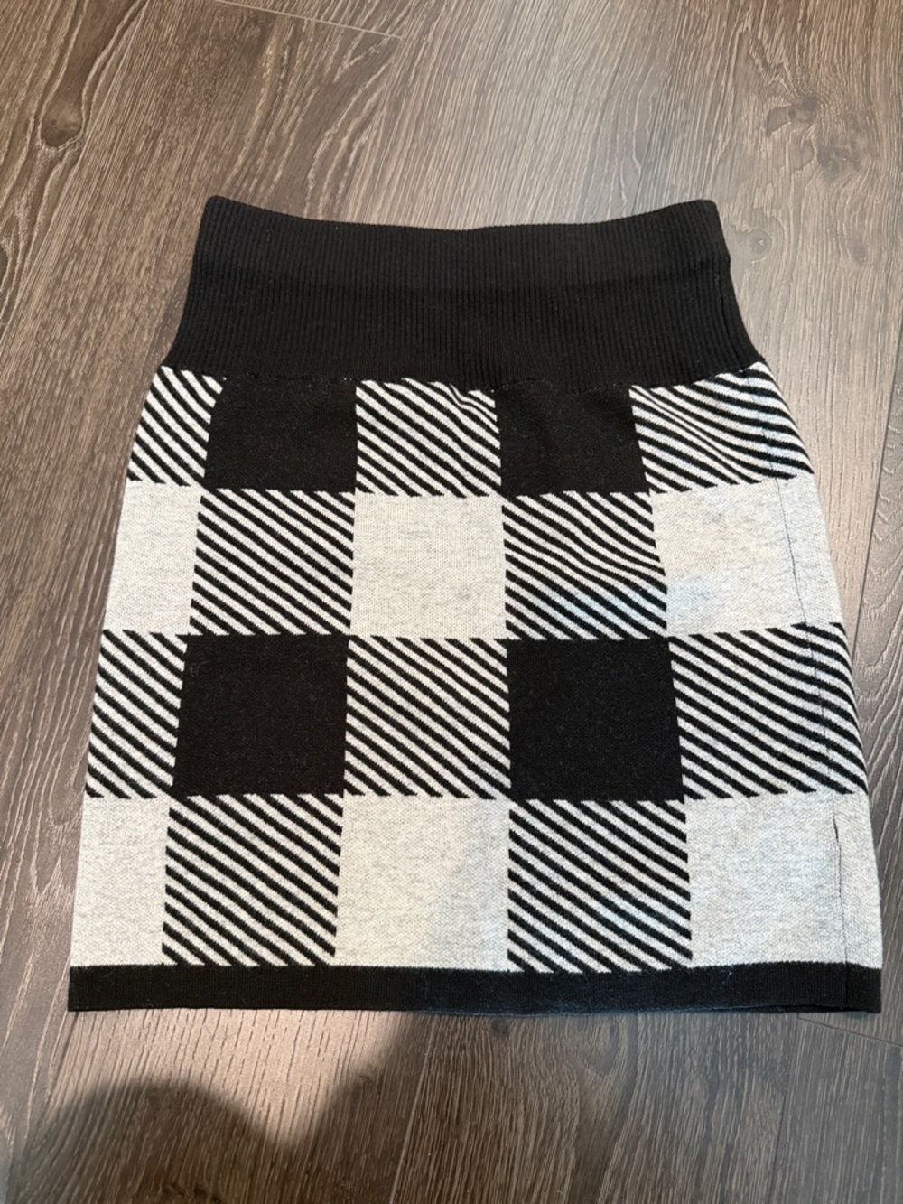 Club Monaco Black and White Check Mini Skirt